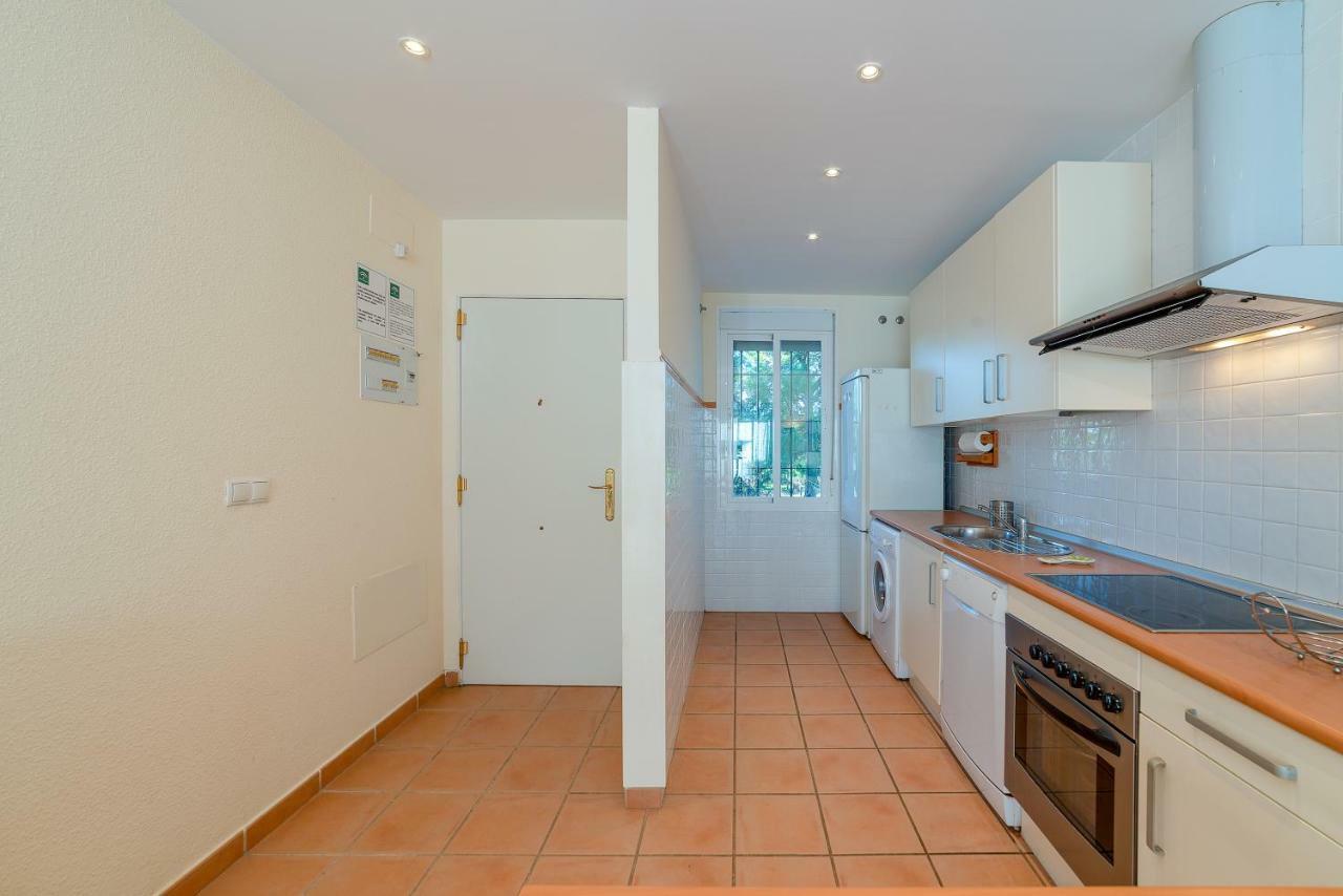 Apartamento En Urbanizacion Hacienda Golf Islantilla Исла-Кристина Экстерьер фото